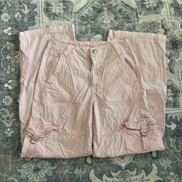 American Eagle Light Pink Cargo Pants Size 0 Short - Picture 1 of 7